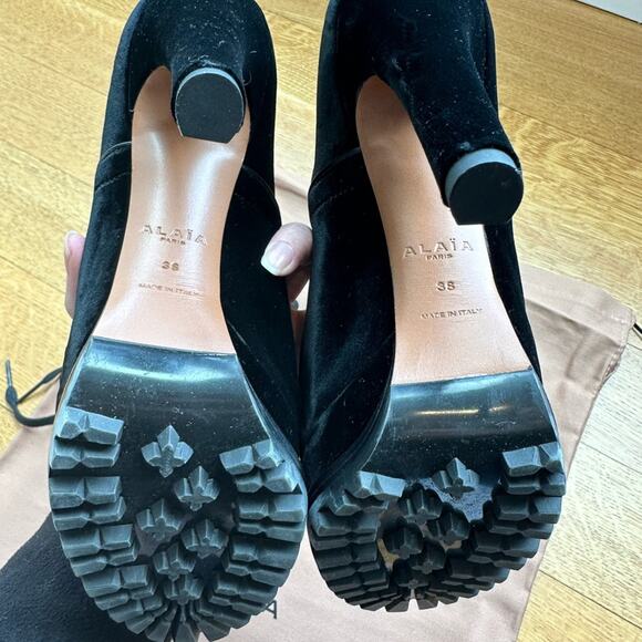 As seen on Queen B Alaïa Black Velvet Hiker Boots size EU 38 Leather trim - Picture 2 of 11